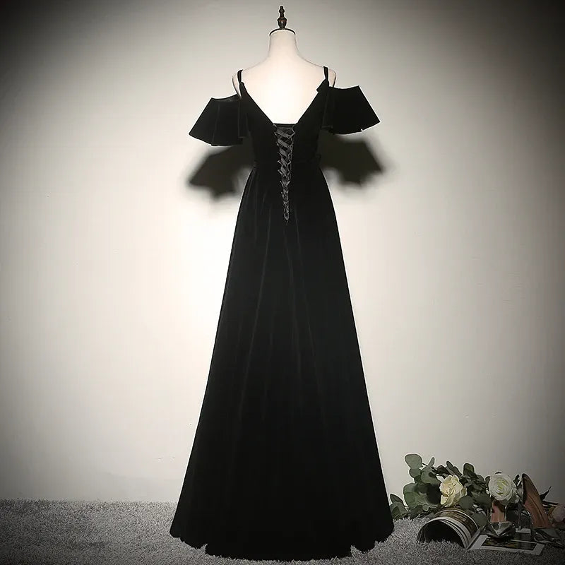 Luxe Velvet Long Evening Dress Black Off-Shoulder Spaghetti-Strap Party Gown for Women