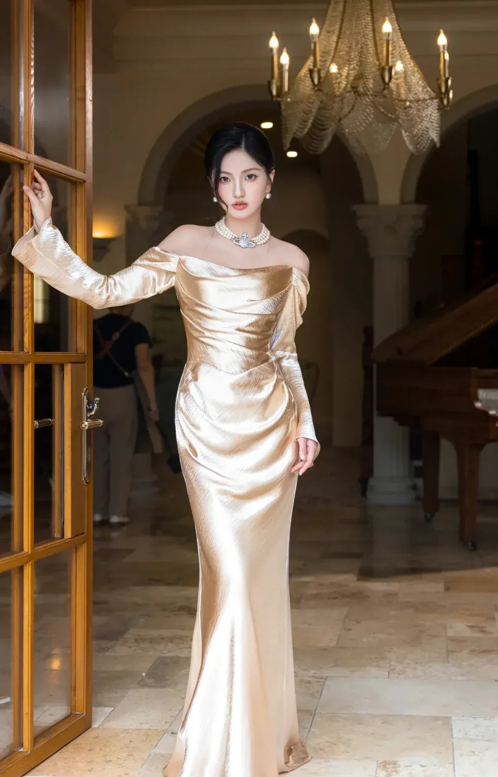 Luxurious Mermaid Off-the-Shoulder Long-Sleeve Draped Champagne Maxi Prom Dress for Women Custom
