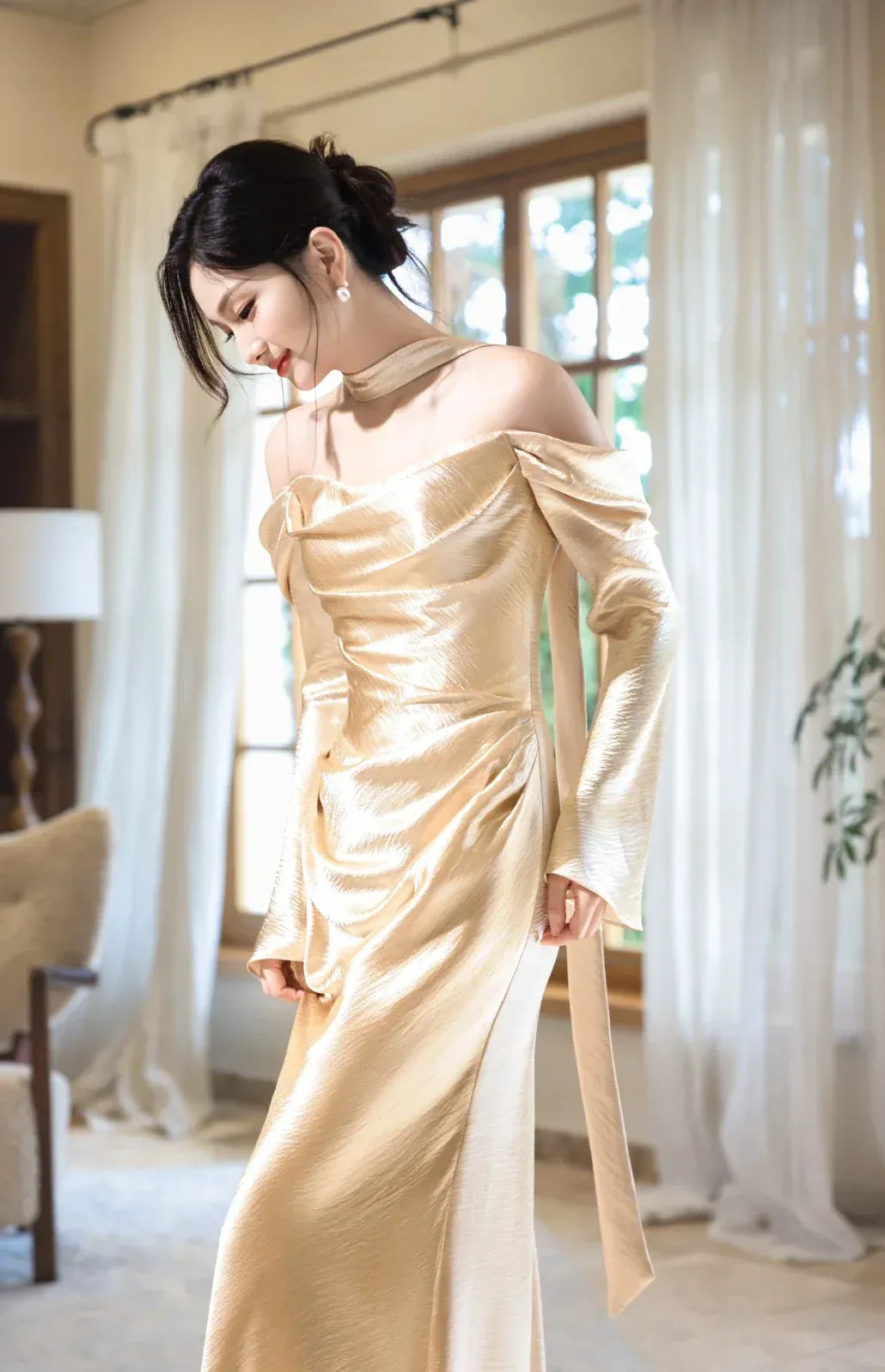 Luxurious Mermaid Off-the-Shoulder Long-Sleeve Draped Champagne Maxi Prom Dress for Women Custom