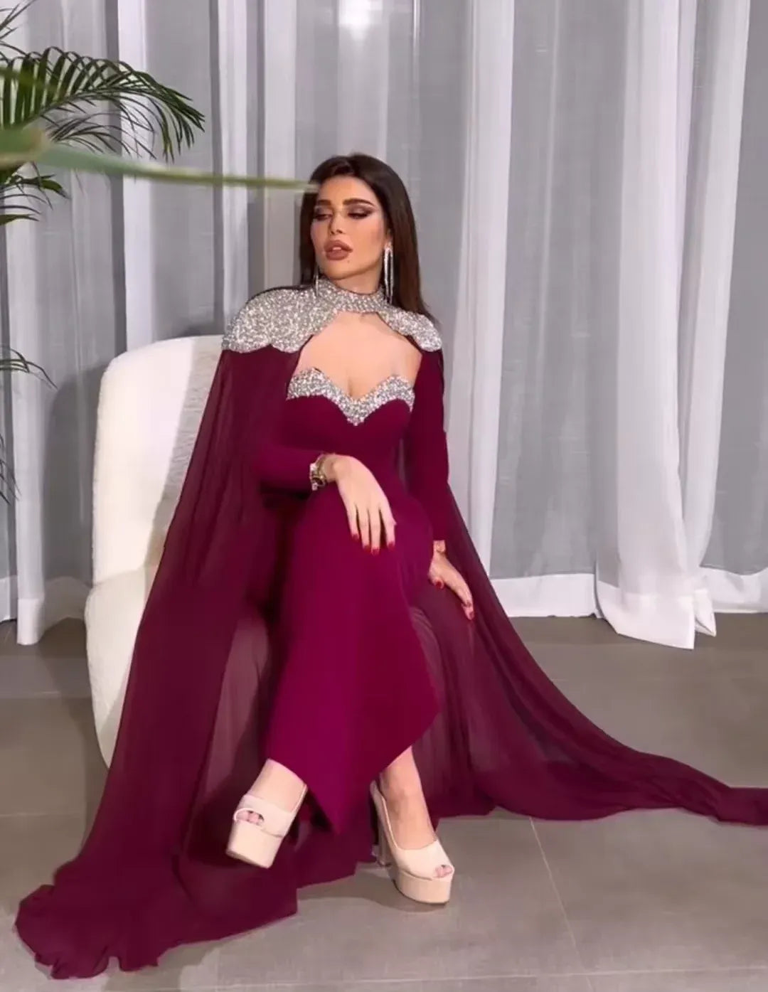 Luxurious Mermaid Sweetheart Long-Sleeve Cape Chiffon Burgundy Floor-Length Evening Dress for Women