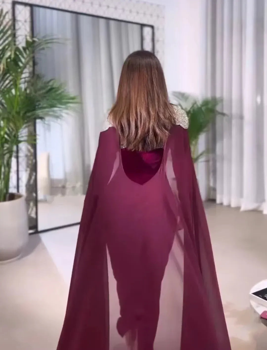 Luxurious Mermaid Sweetheart Long-Sleeve Cape Chiffon Burgundy Floor-Length Evening Dress for Women