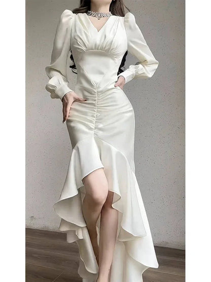 Luxurious Mermaid V-Neck Long-Sleeve Ruffle-Accented White Maxi Prom Dress for Women Custom
