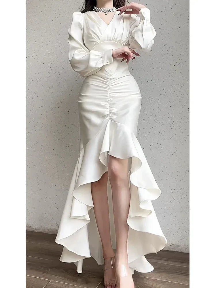 Luxurious Mermaid V-Neck Long-Sleeve Ruffle-Accented White Maxi Prom Dress for Women Custom