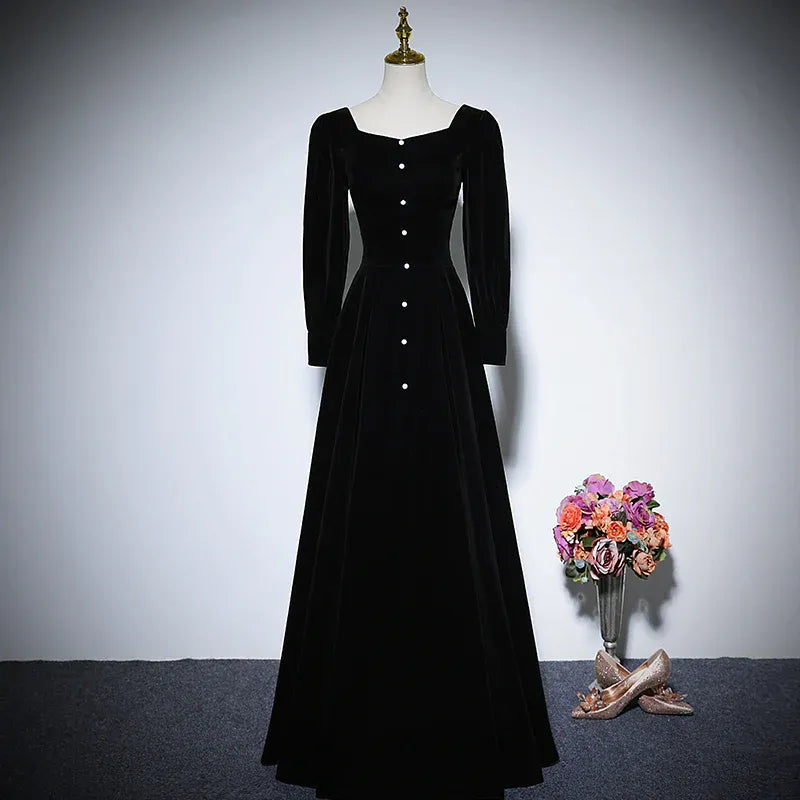Luxurious Velvet Long Evening Dress Black Square-Neck Long-Sleeve Party Gown for Women