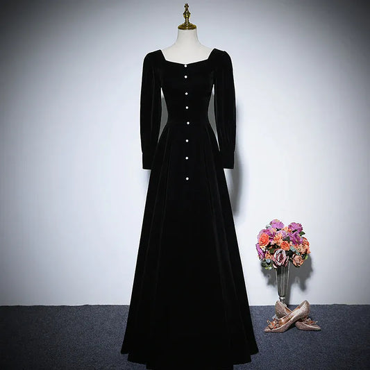 Luxurious Velvet Long Evening Dress Black Square-Neck Long-Sleeve Party Gown for Women