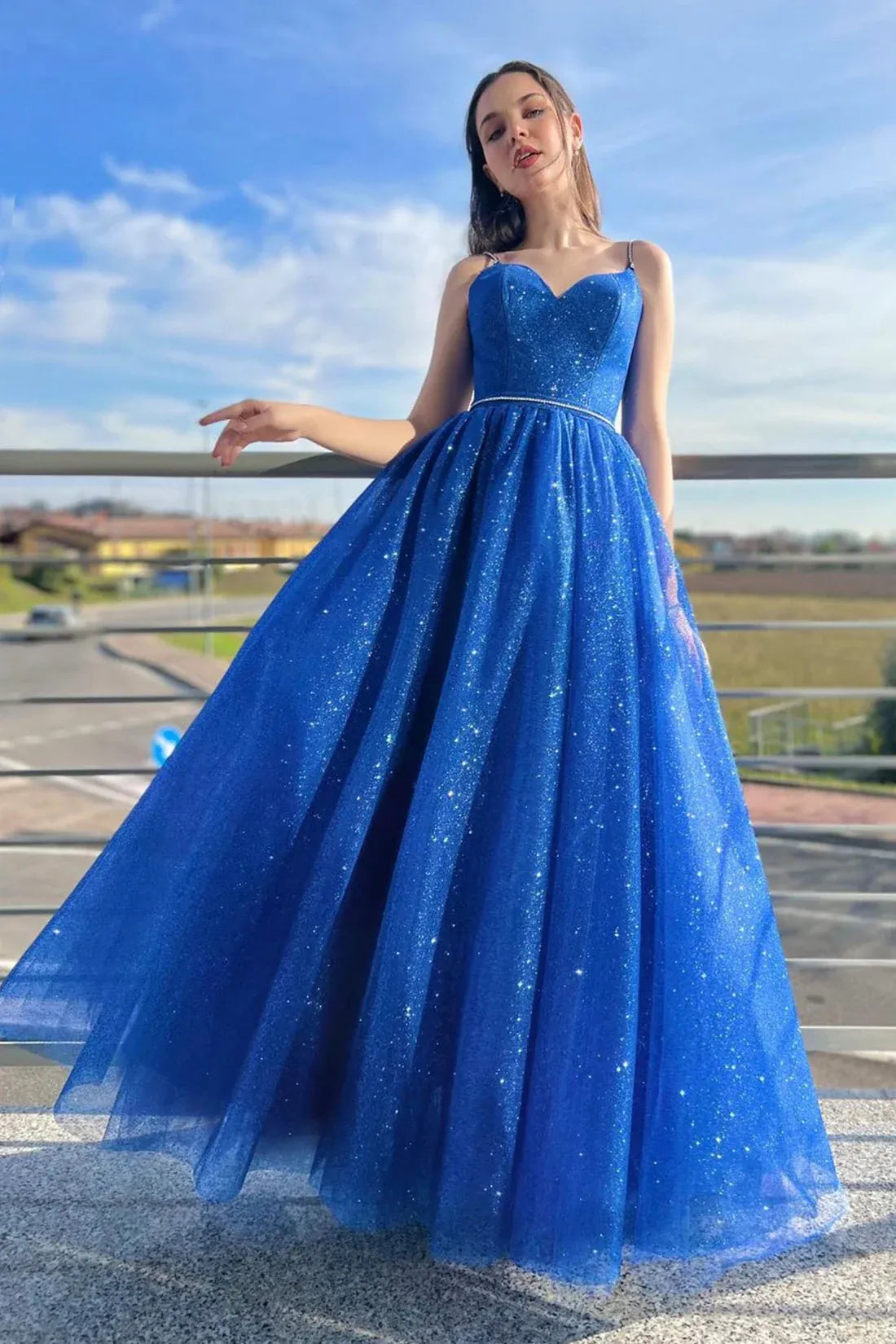 Luxury A-Line Spaghetti Straps Sleeveless Lace Up Floor-Length Prom Dress
