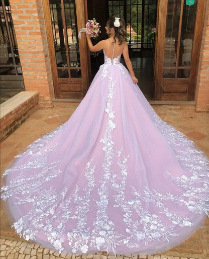 Luxury A Line V Neck Sleeveless Tulle Appliques Chapel Train Wedding Dress