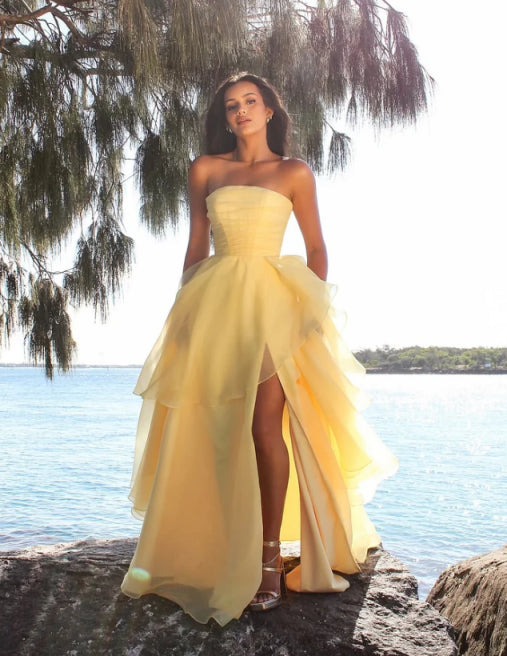Modern A-Line Strapless Sleeveless Tulle Floor-Length Prom Dress