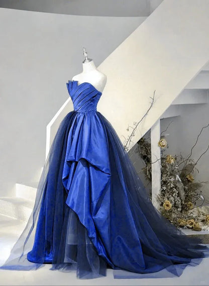 Modern A-Line Sweetheart Sleeveless Satin Sweep/Brush Train Prom Dress