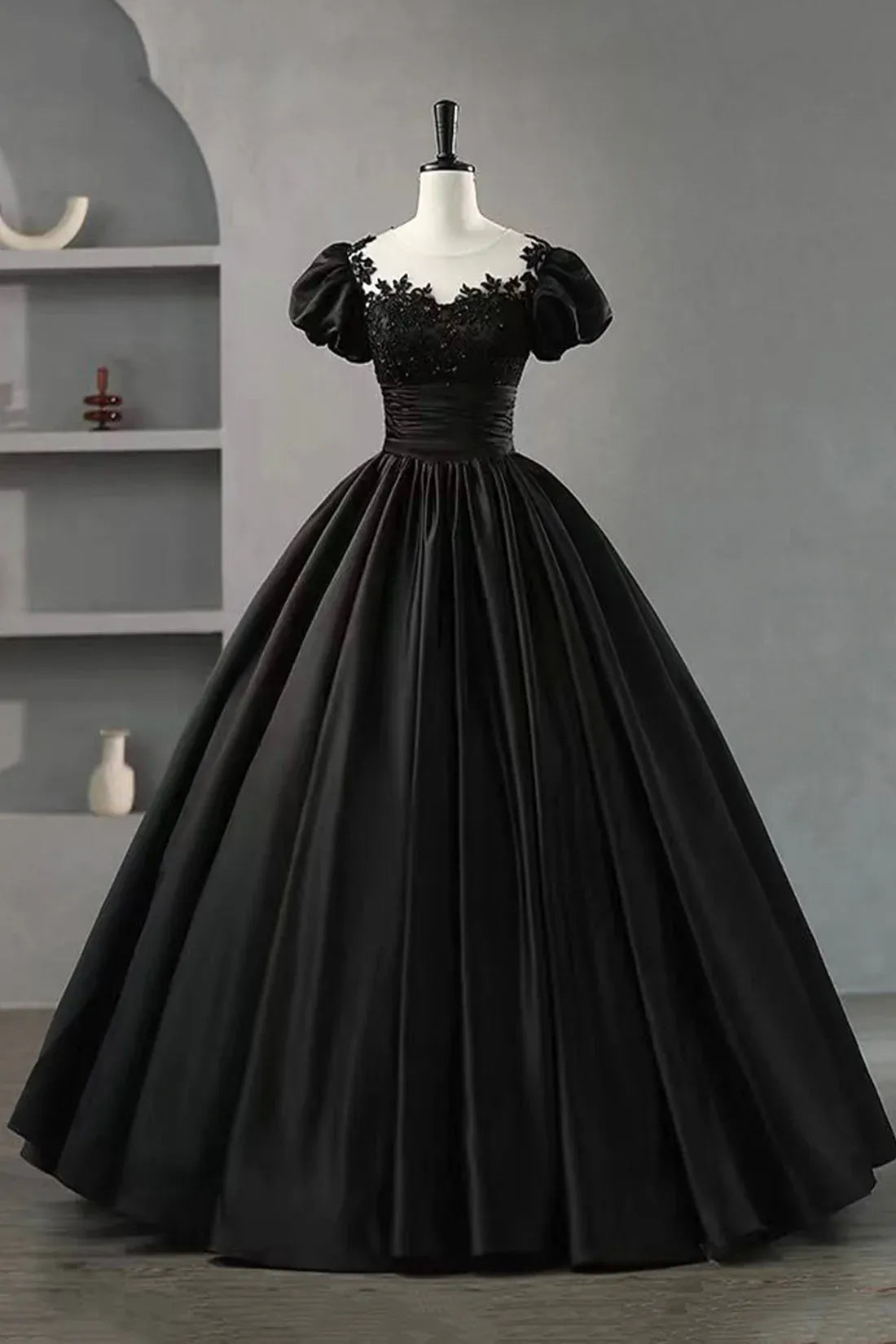 Modern Ball Gown Scoop Neck Short Sleeve Lace Up Sweep/Brush Train Prom Dress