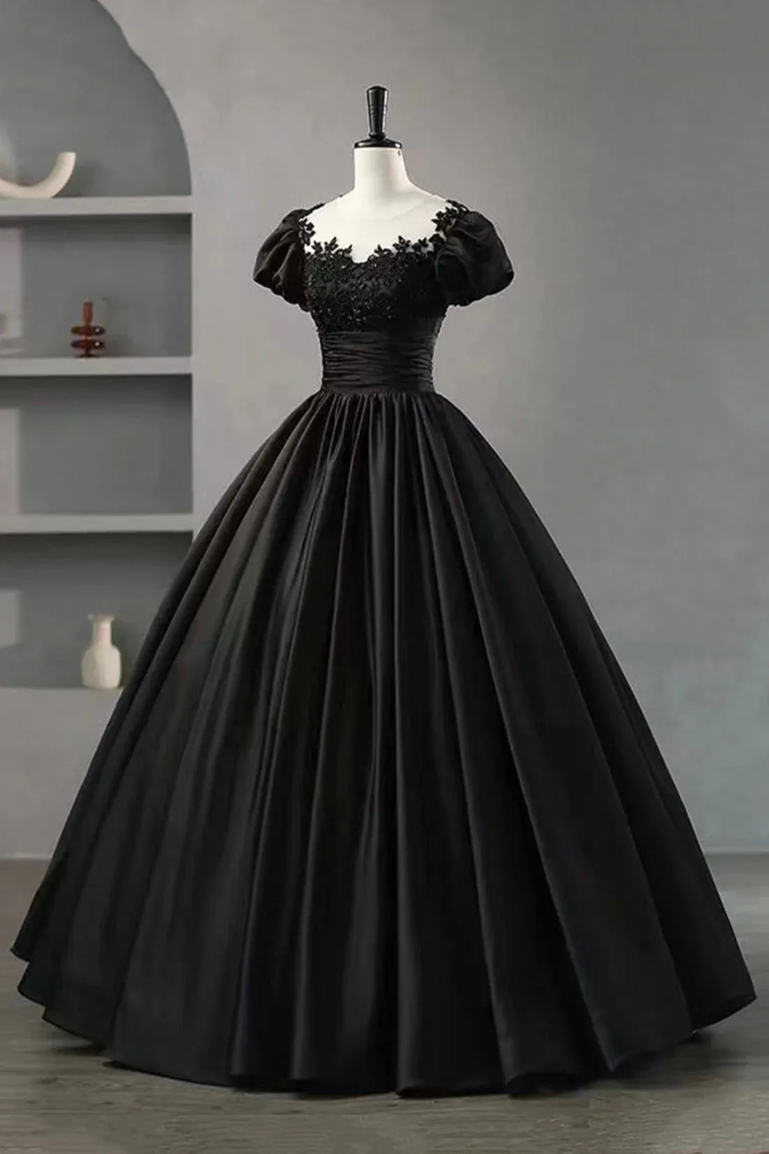 Modern Ball Gown Scoop Neck Short Sleeve Lace Up Sweep/Brush Train Prom Dress