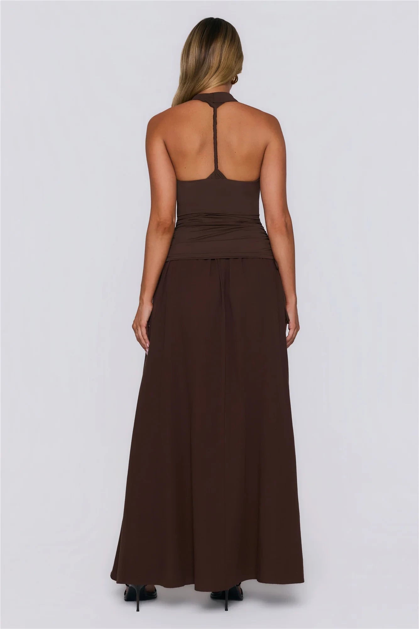 Modern A-Line Halter Cowl Neck Ruched Chocolate Floor-Length Prom Dress With Tie
