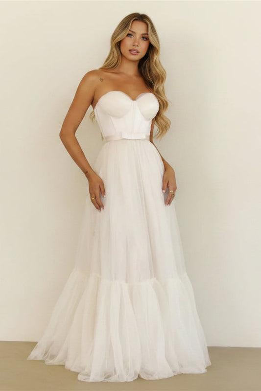 New Elegant A-Line Sweetheart Corset Tiered Tulle White Floor-Length Prom Dress