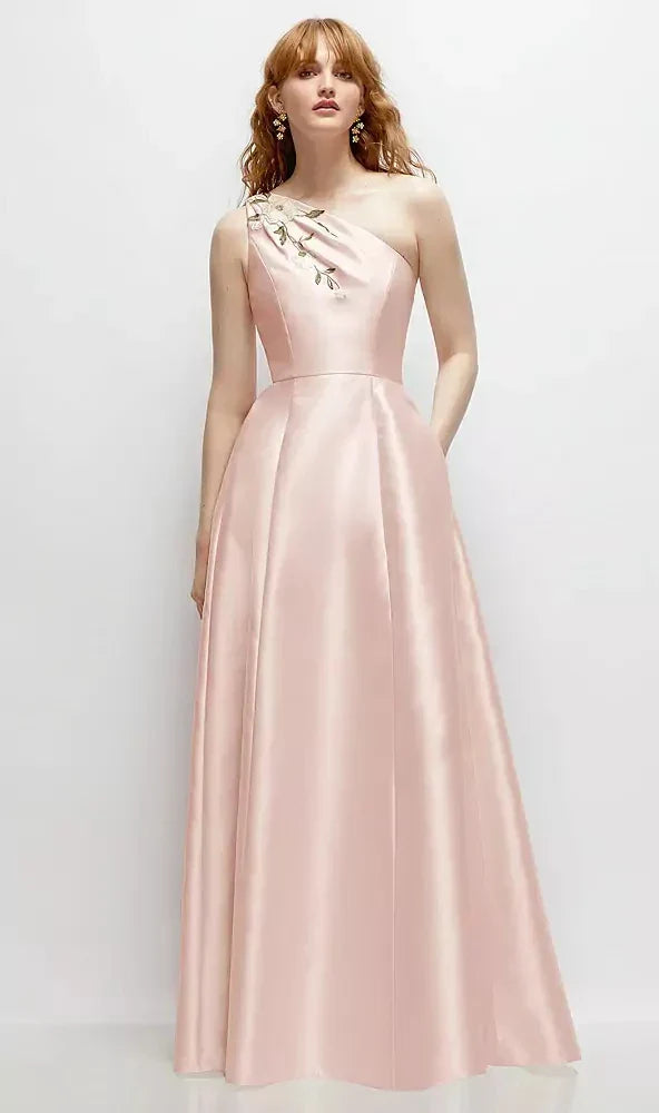 One-Shoulder Full A-Line Satin Gown with Handworked Floral Appliqu¨¦ in Blush