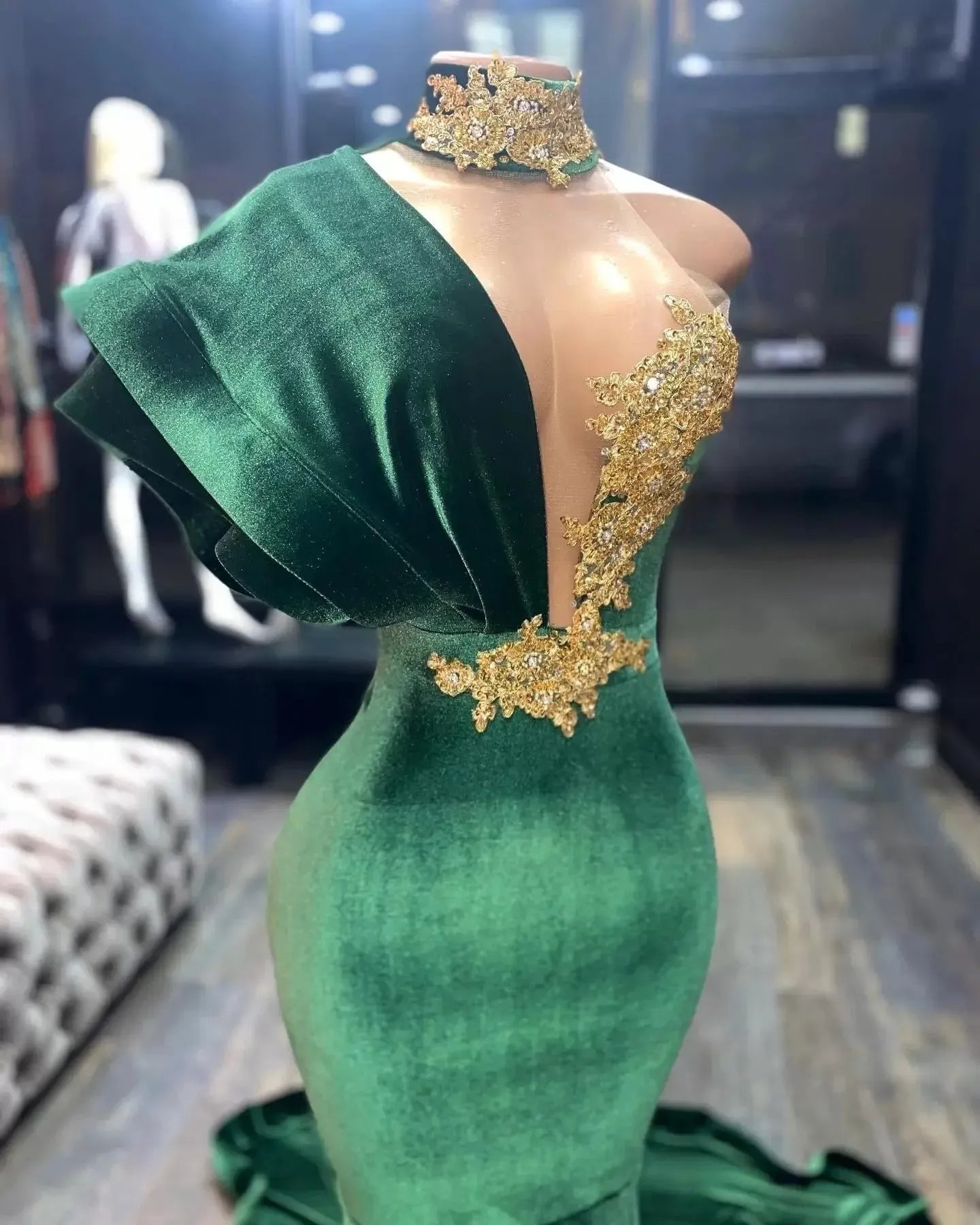 Opulent Velvet Mermaid Evening Dress Emerald High-Neck One-Shoulder Formal Women
