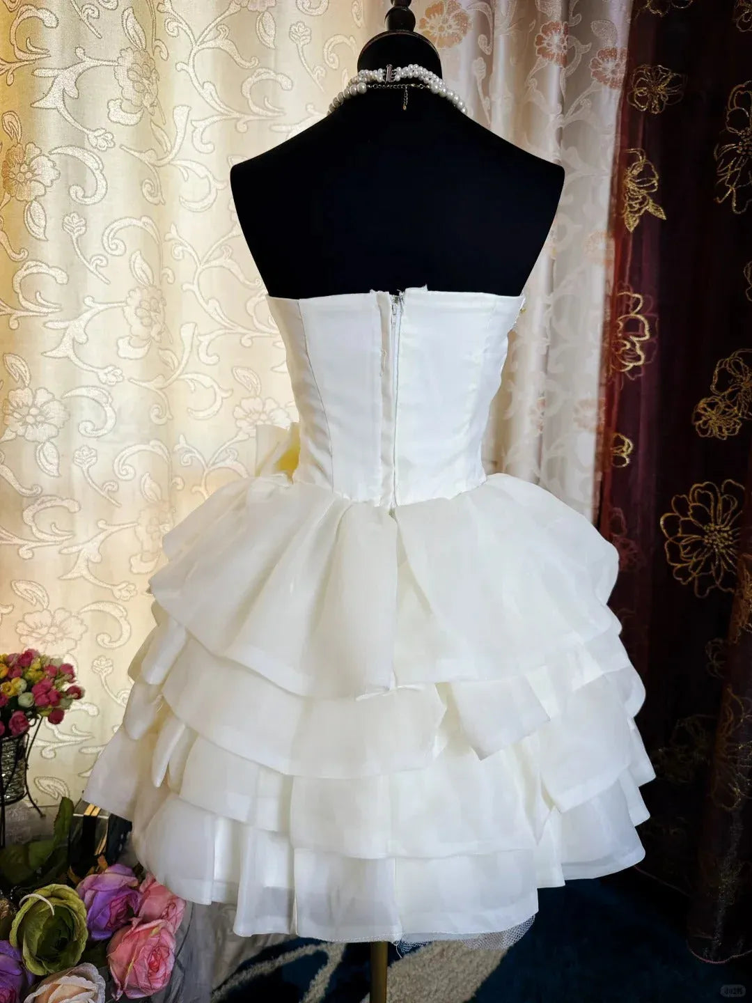 Playful Ballgown Strapless Sleeveless Beaded White Mini Prom Dress for Women Hot Sale