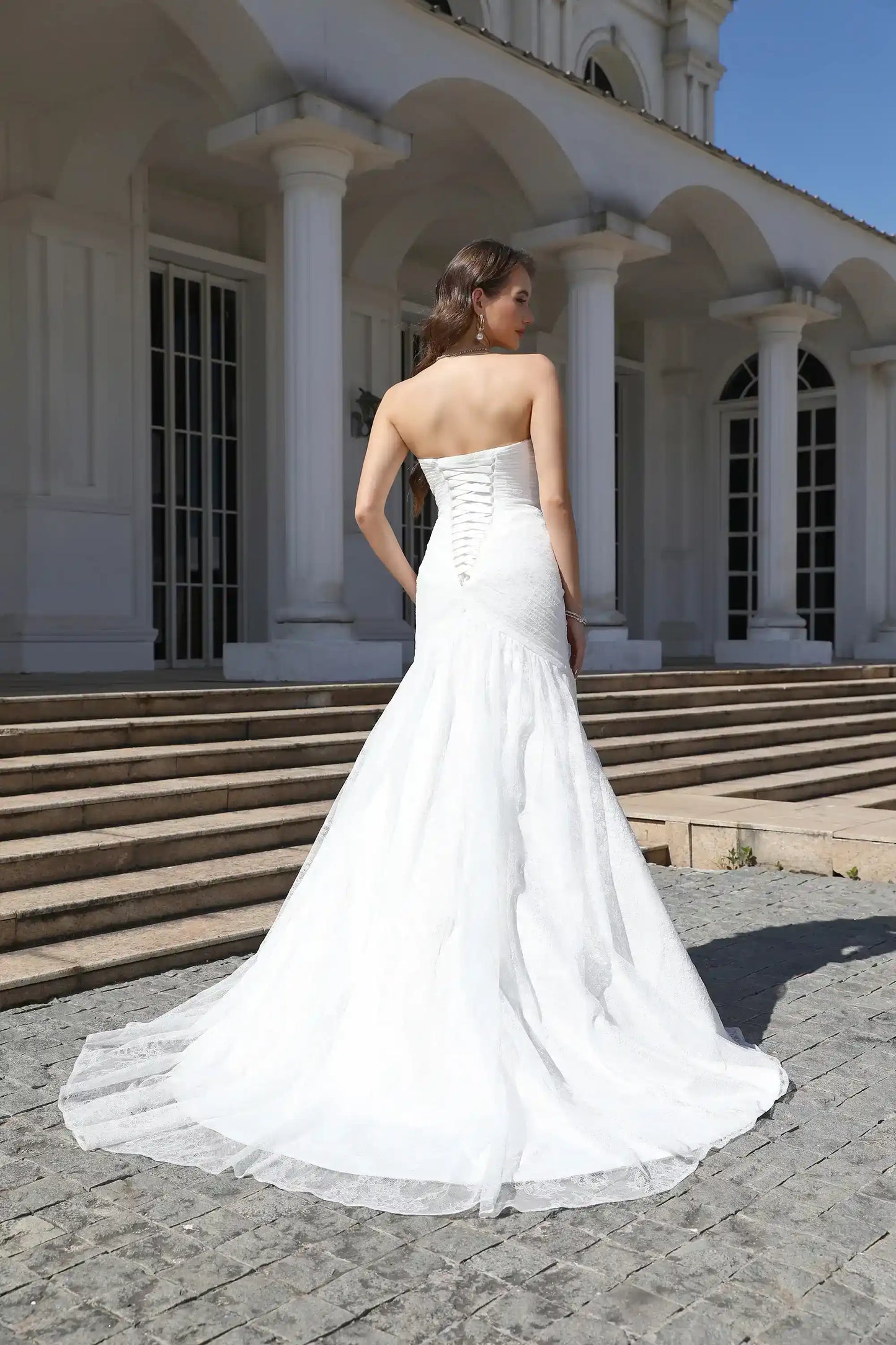 Pleats Sweetheart Ivory Strapless Wedding Dress with Appliques