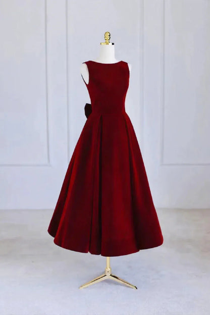 Pretty A-Line Boat Neck Sleeveless Lace Up Tea-Length Prom Dress