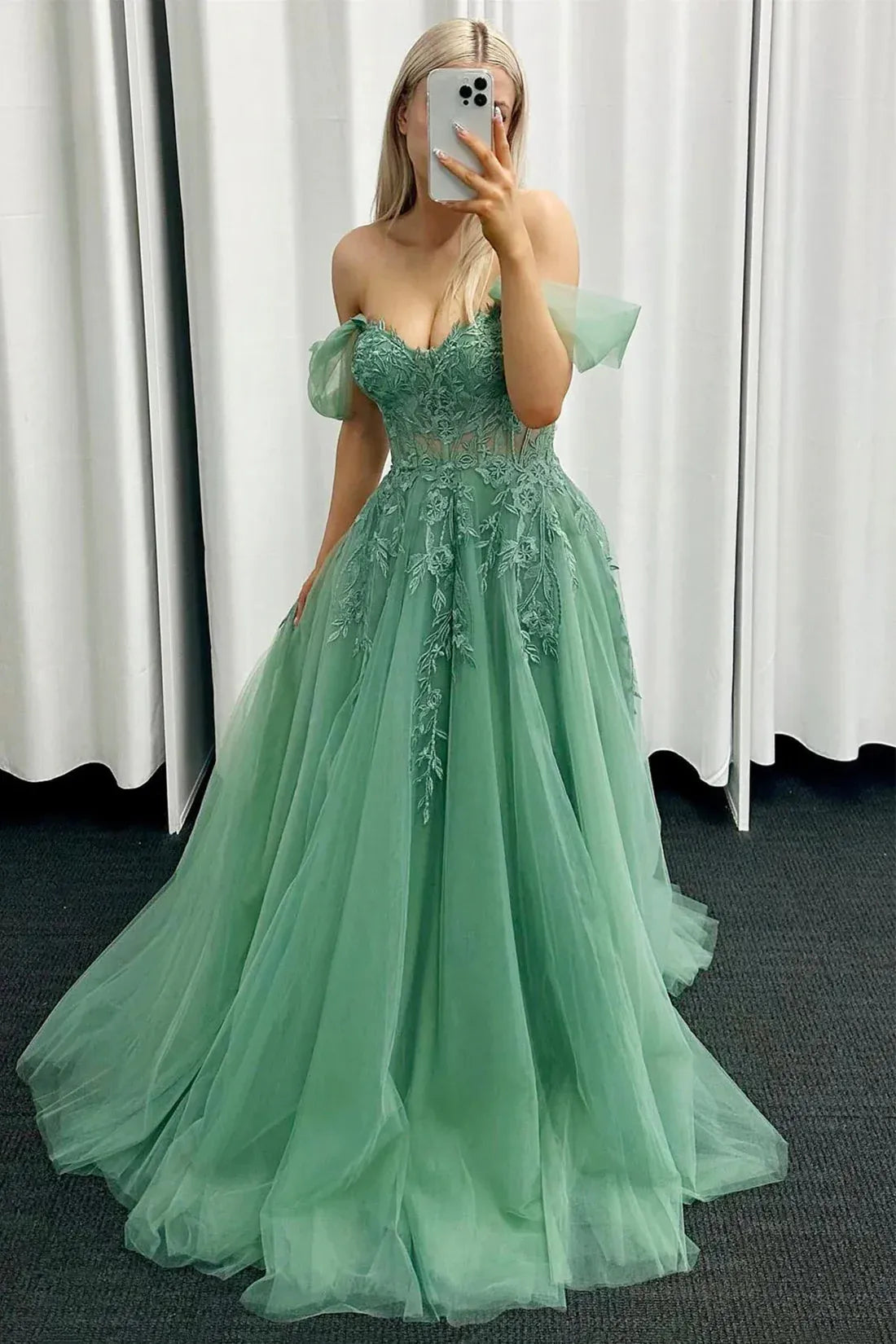 Pretty A-Line Off the Shoulder Sleeveless Backless Sweep/Brush Train Prom Dress