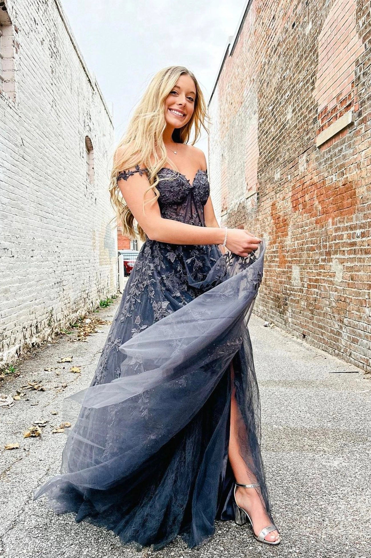 Pretty A-Line Off the Shoulder Sleeveless Lace Up Sweep/Brush Train Prom Dress