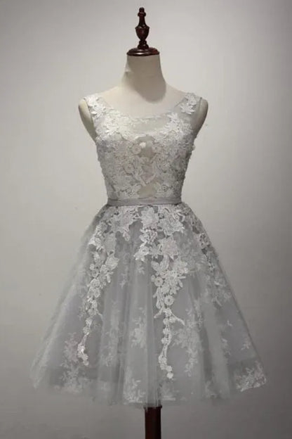 Pretty A-Line Scoop Neck Appliques Lace Silver Grey Homecoming Dress For Ladies