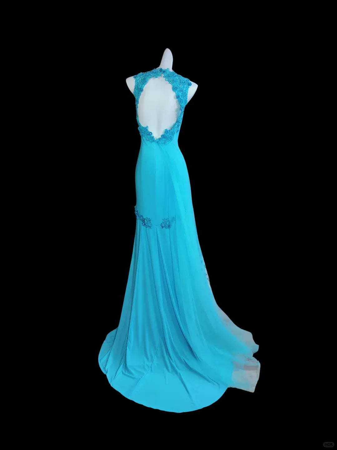 Pretty Mermaid Halter Neck Sleeveless Pleated Satin Sweep Train Prom Dress