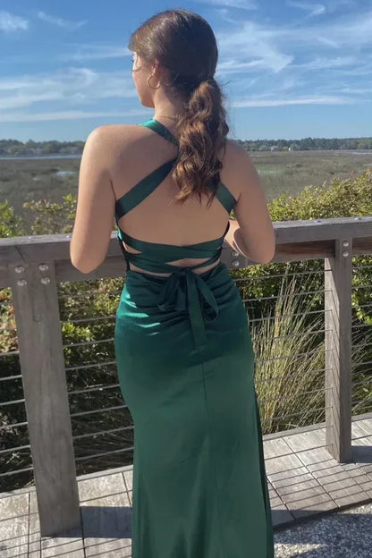 Pretty Mermaid V Neck Sleeveless Pleated Satin Floor-Length Prom Dress