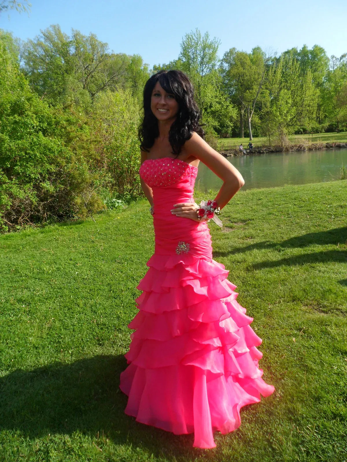 Pretty Strapless Sleeveless Mermaid Ruffles Tulle Long Prom Dress