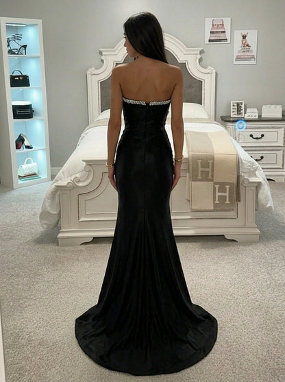 Pretty Sheath Sweetheart Beaded High-Slit Black Floor-Length Prom Dresses