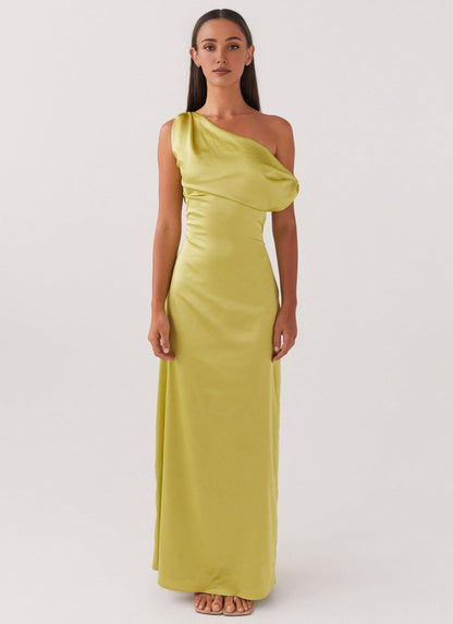 Quyihu Dress Asymmetrical Neck Maxi Dress Sleeveless Chic Backless Satin Prom Dress With Ruched/Pleats