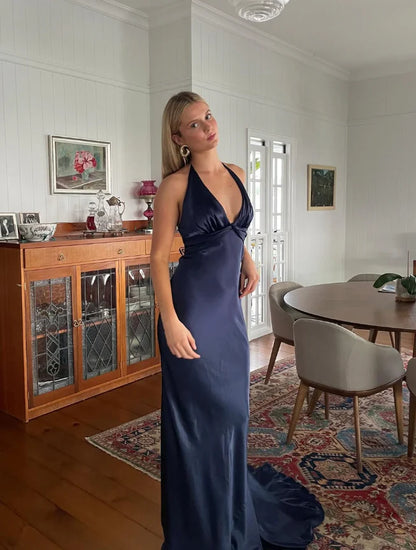 Quyihu Dress Navy Blue Sheath V Neck Satin Open Back Sleeveless Long Sweep Prom Dress Graduation Party Dress