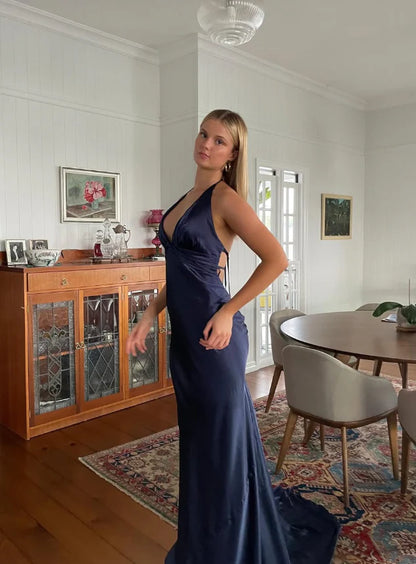 Quyihu Dress Navy Blue Sheath V Neck Satin Open Back Sleeveless Long Sweep Prom Dress Graduation Party Dress