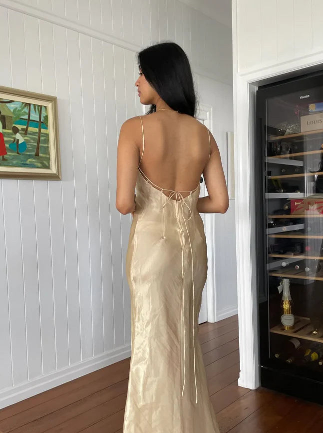 Quyihu Dress Simple Sheath Spaghetti Strap Satin Open Back Evening Dress Sleeveless Party Dress