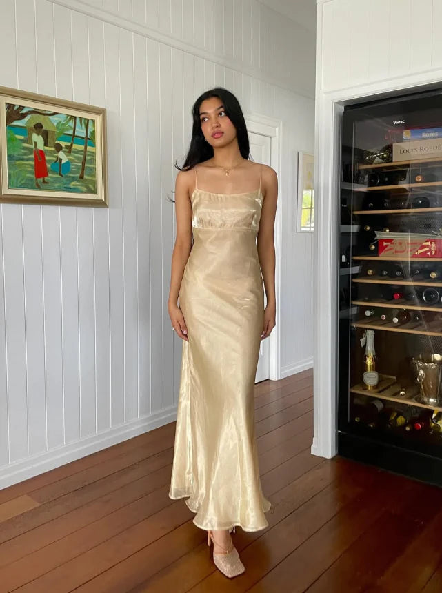 Quyihu Dress Simple Sheath Spaghetti Strap Satin Open Back Evening Dress Sleeveless Party Dress