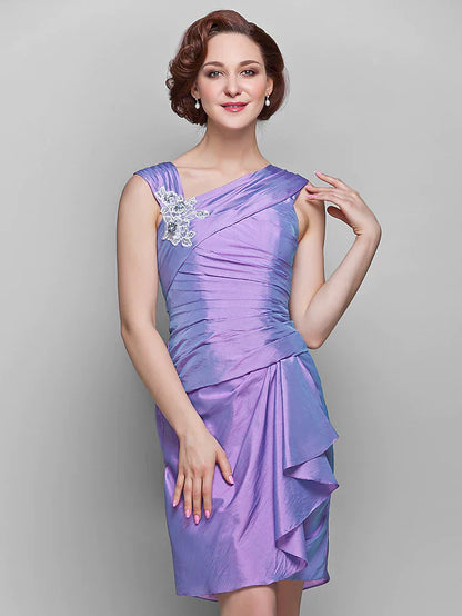 Mother of the Bride Dress V Neck Knee Length Taffeta Sleeveless with Lace Ruched Flower