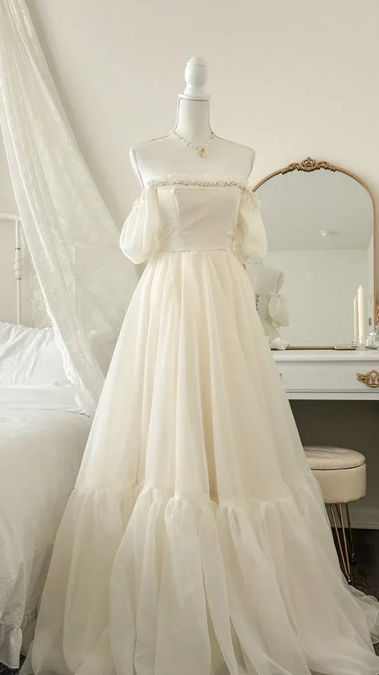 Regal Ballgown Off-Shoulder Puff-Sleeve Pearl Ivory Floor-Length Evening Dress for Women