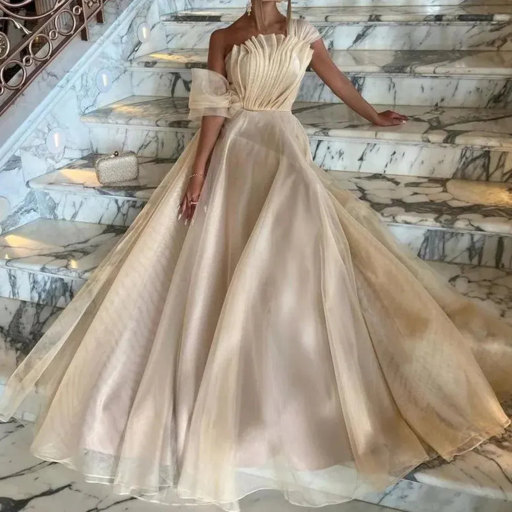 Regal Ballgown Off-Shoulder Sleeveless Pleated-Tulle Champagne Maxi Evening Dress for Women