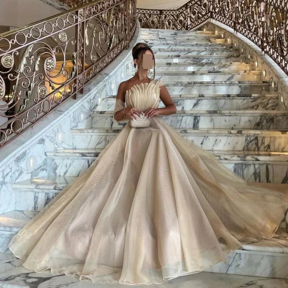 Regal Ballgown Off-Shoulder Sleeveless Pleated-Tulle Champagne Maxi Evening Dress for Women