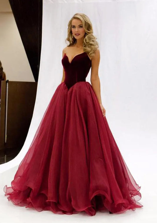 Regal Velvet-Tulle Long Evening Dress Burgundy Sweetheart Sleeveless Party Gown for Women