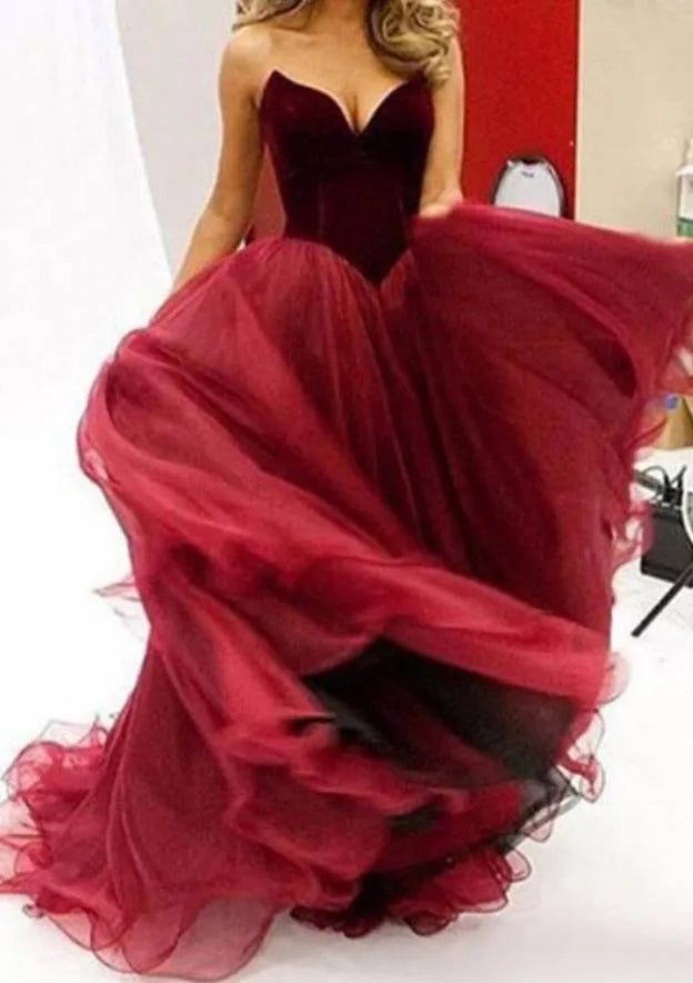Regal Velvet-Tulle Long Evening Dress Burgundy Sweetheart Sleeveless Party Gown for Women
