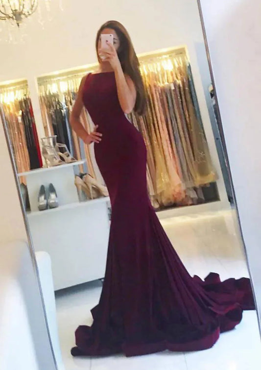 Regal Velvet Long Evening Dress Burgundy Sleeveless Party Gown for Women