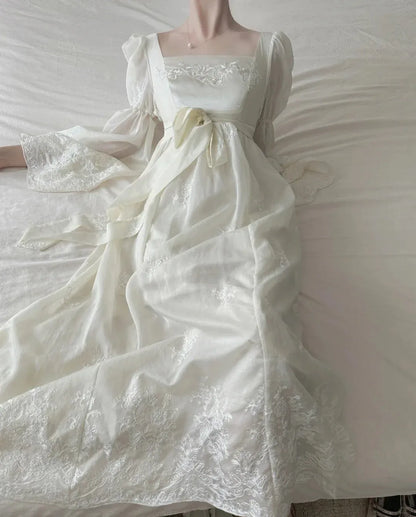 Regency A-Line Square-Neck Puff-Sleeved Lace Ivory Maxi Prom Dress for Women hot sale