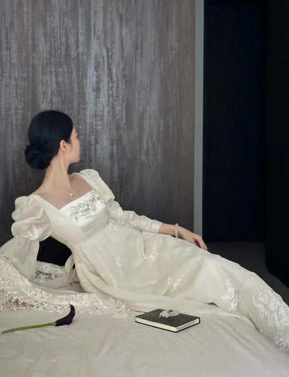 Regency A-Line Square-Neck Puff-Sleeved Lace Ivory Maxi Prom Dress for Women hot sale
