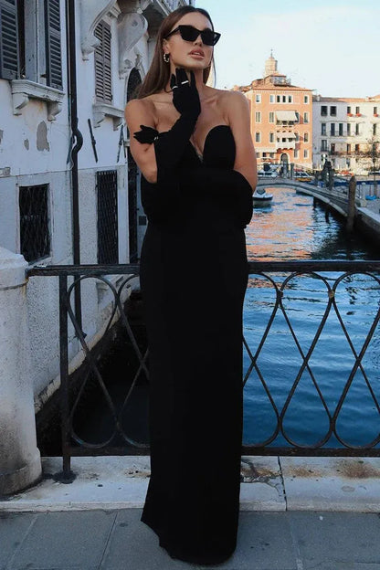 Retro Sheath Sweetheart-Neck Sleeveless Drape-Accented Black Maxi Prom Dress for Women ready to ship