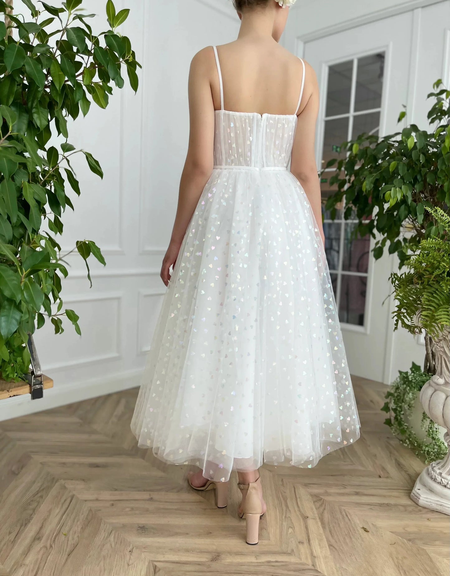 Romantic A-Line Sweetheart Neck Spaghetti Straps Glitter Tulle Midi Evening Dress
