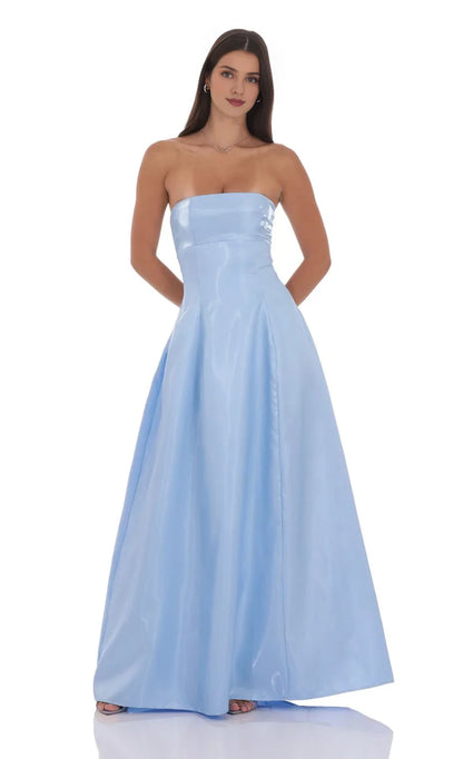 Romantic Ballgown Strapless Lace-Up Back Floor-Length Prom Dresses