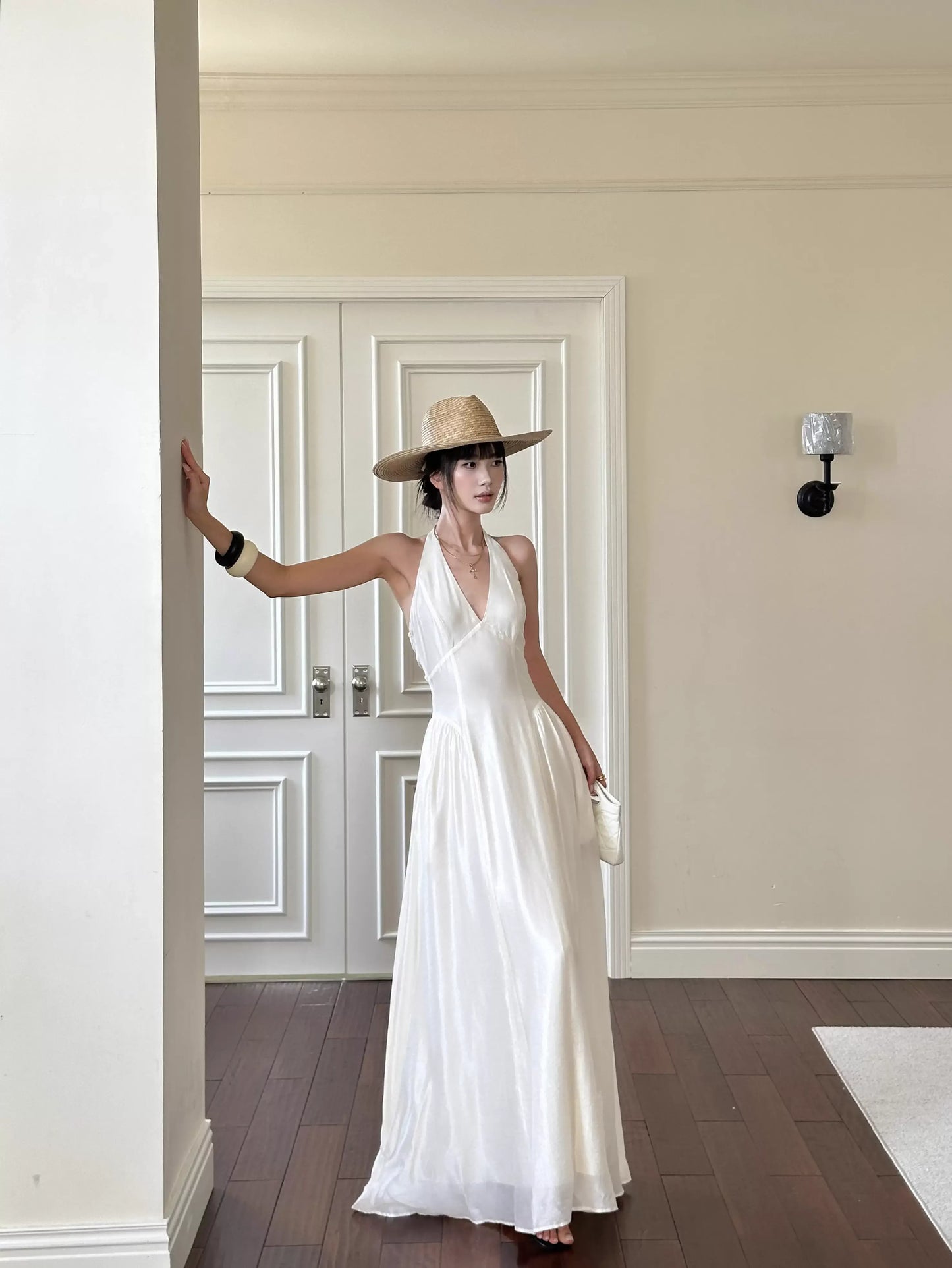Romantic A-Line Halter V-Neck Sleeveless Satin White Maxi Prom Dress for Women ready to ship