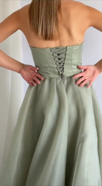 Romantic A-Line Sweetheart Detachable Puff Sleeve Slit Organza Sage Floor-Length Prom Gown for Women