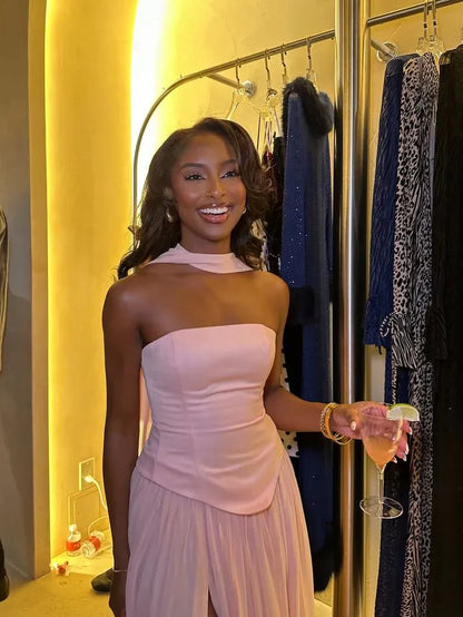 Romantic A-line Halter Neck Sleeveless Pleated Pink Maxi Prom Dress for Women Hot Sale