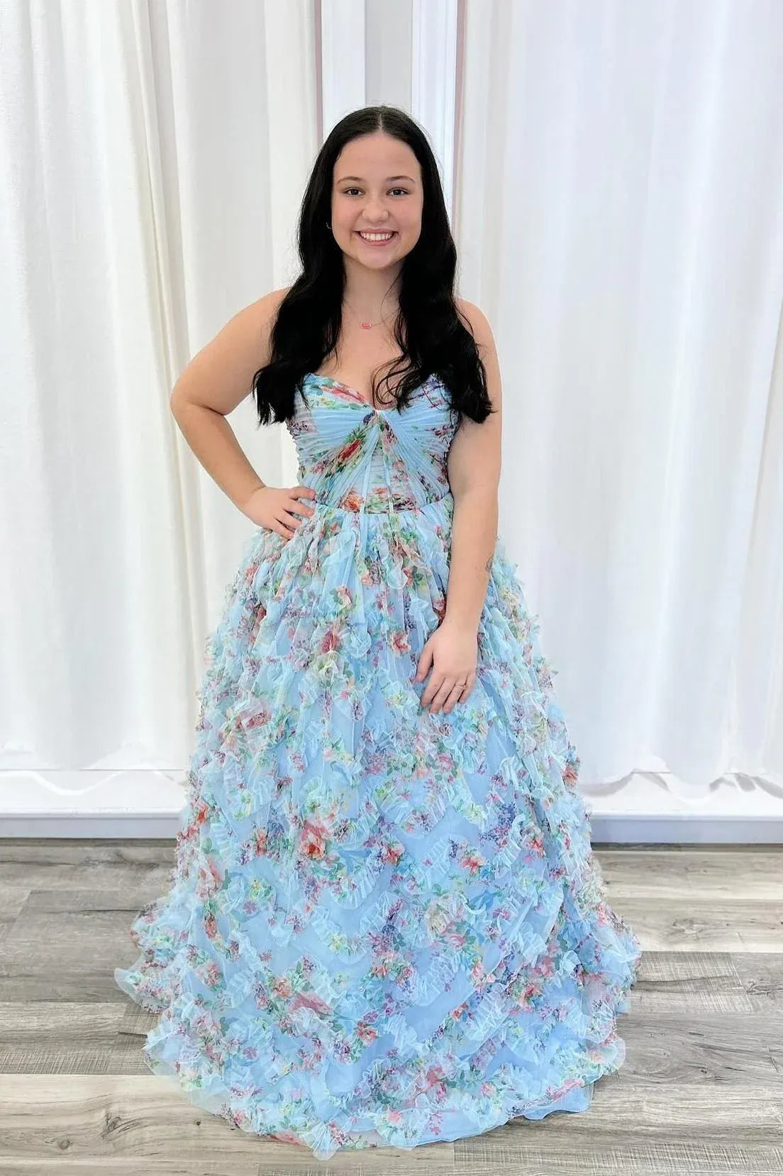 Romantic A-line Strapless Sleeveless Floral Tulle Ruched Floor-Length Prom Dress